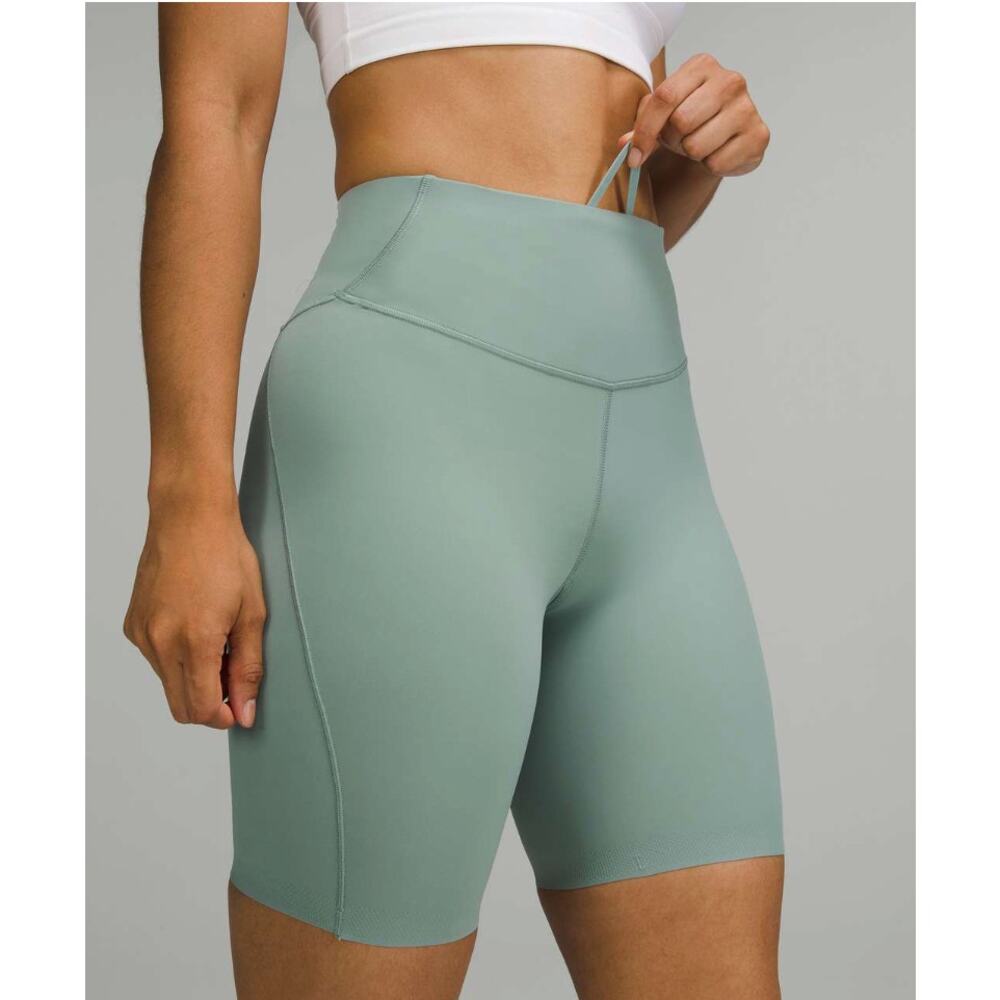 8 M 8" inseam Lululemon Base Pace High-Rise Shorts Green Misty Glade Silicone Gr